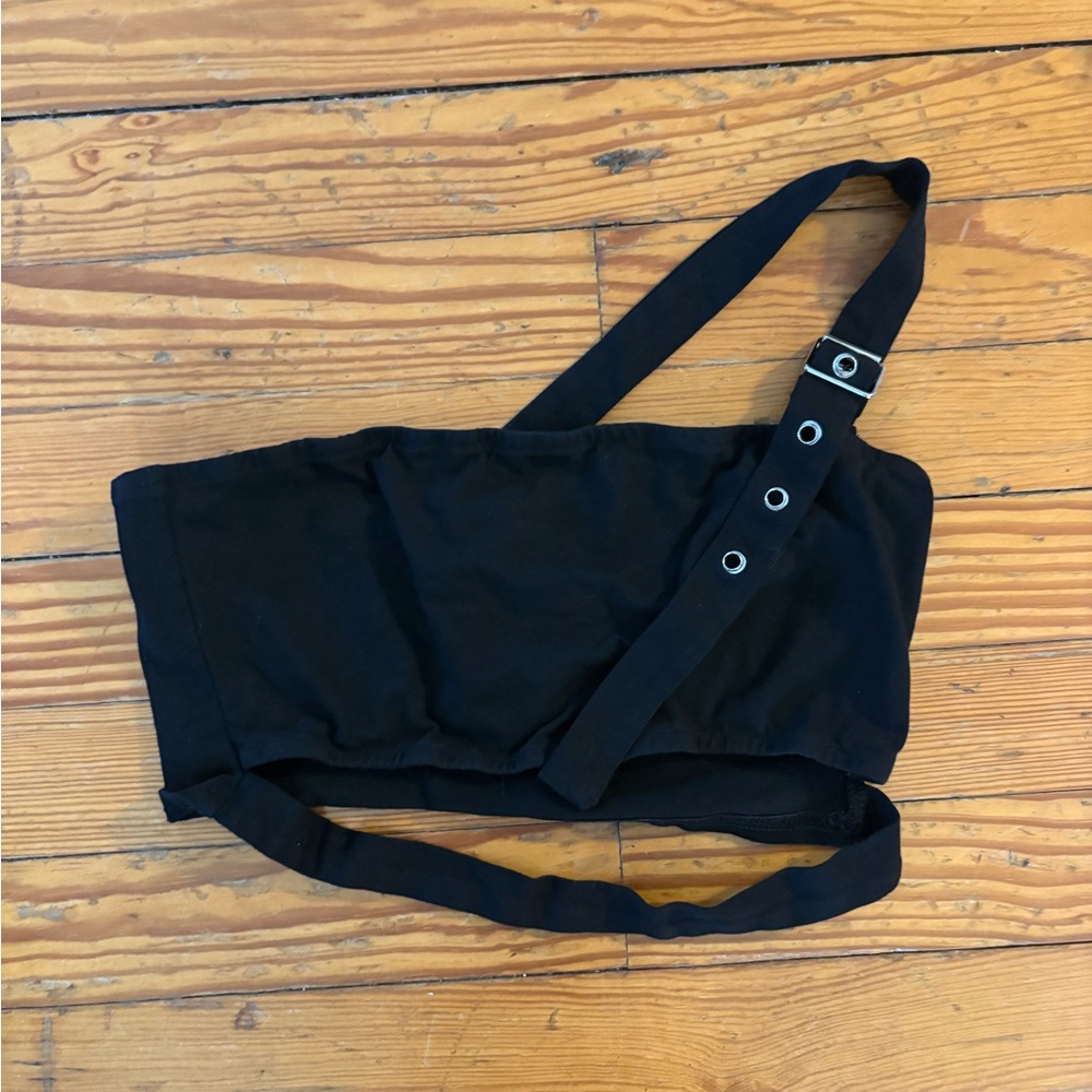 Black One-Shoulder Crop Top